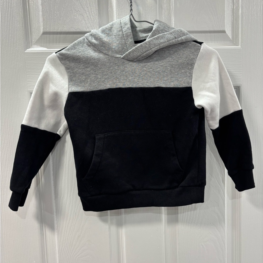 H&M Gray and Black Hoodie